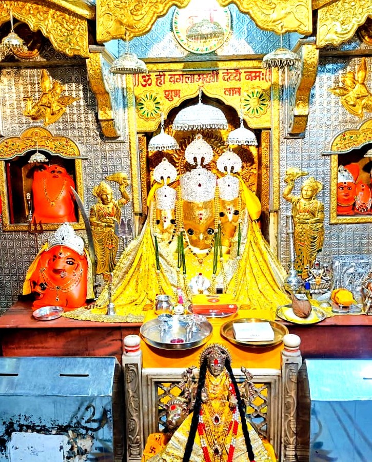 Maa Baglamukhi Sanctum