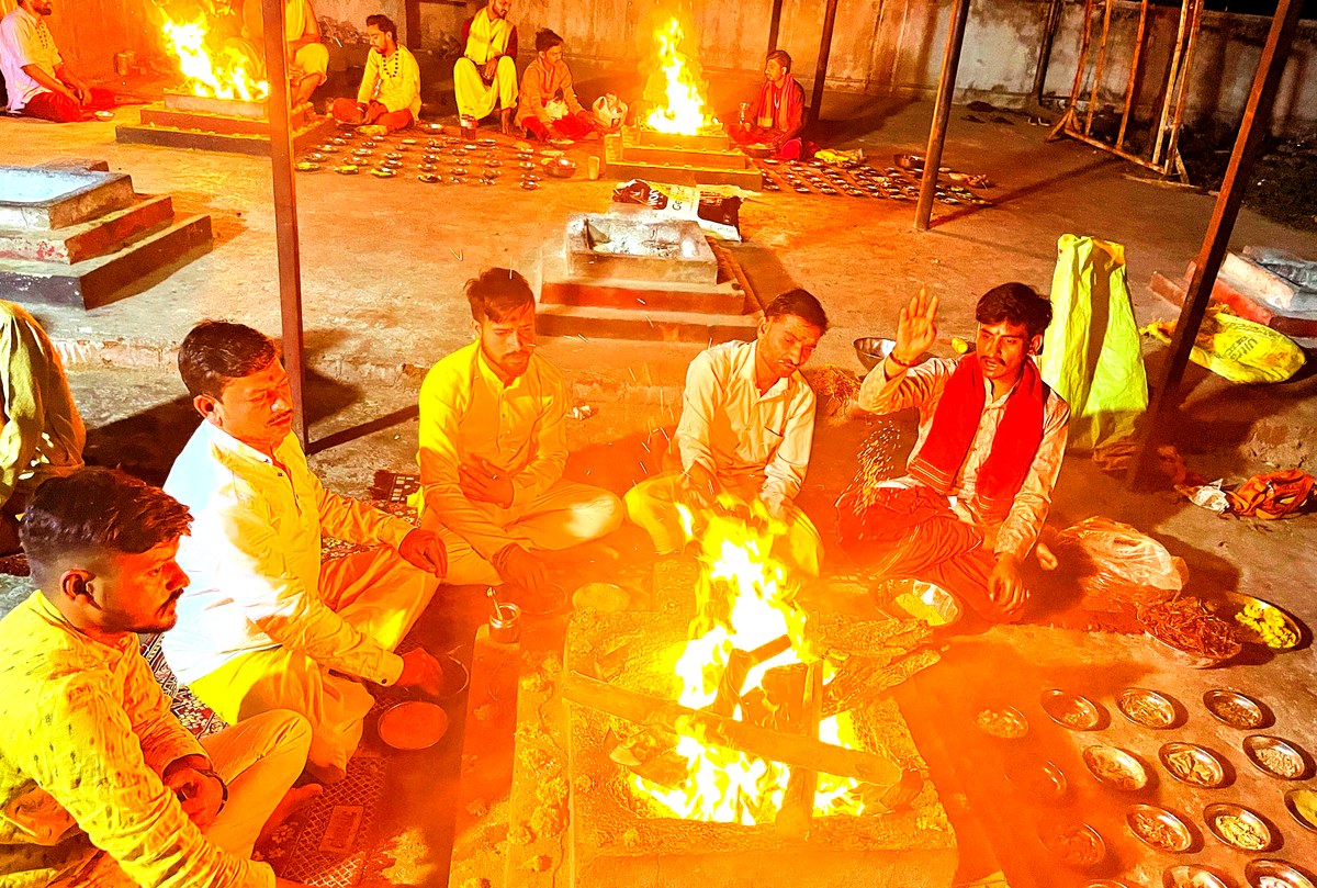 Night Havan ceremony